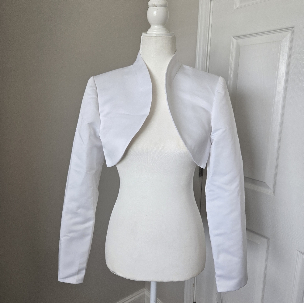 Elegant White Women's Bolero Jacket For Wedding Dress